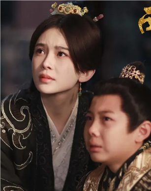 從美到權(quán)