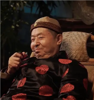 守夜人胡老四